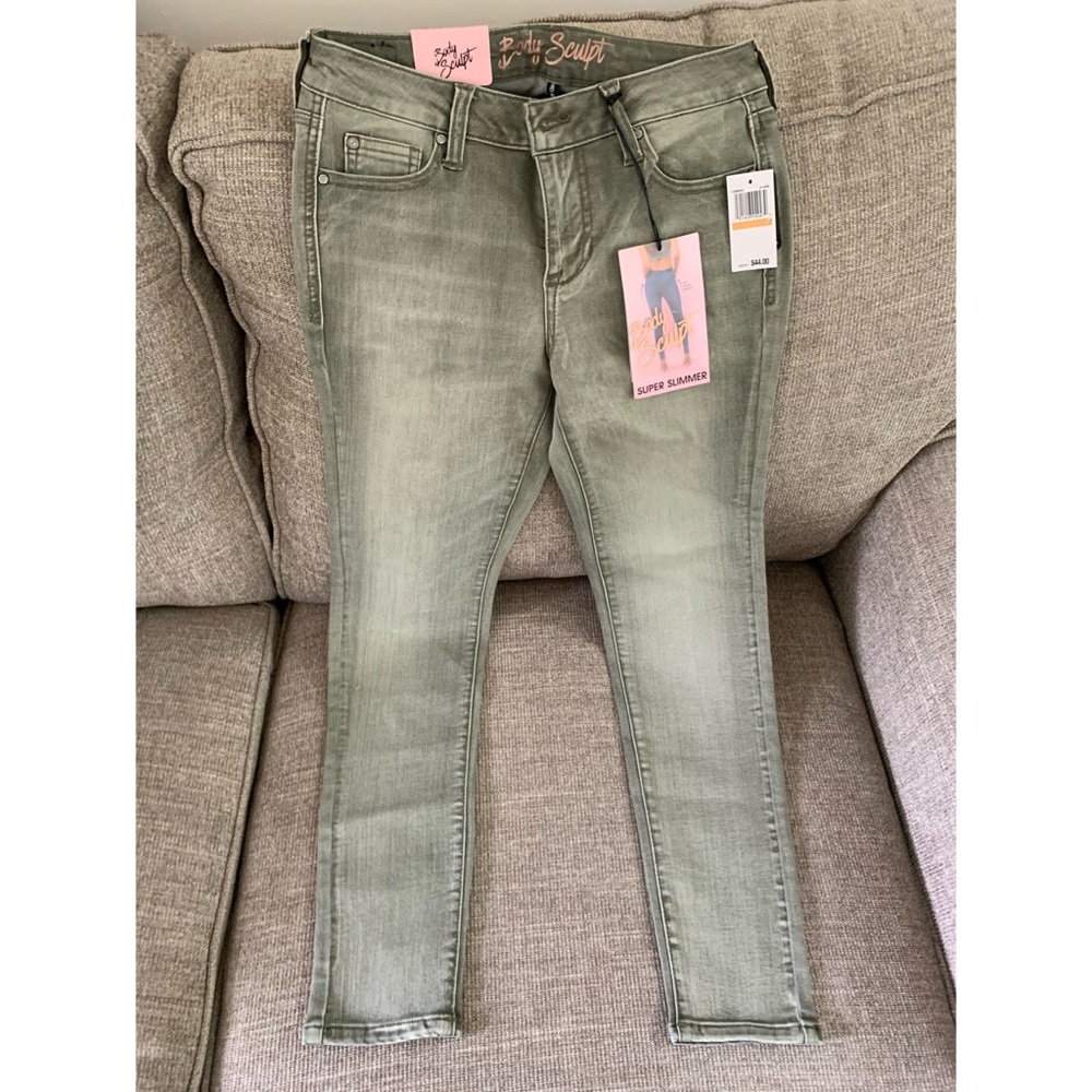 Body Sculpt Skinny Jeans